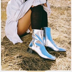 Lisa Says Gah Quincy Boots